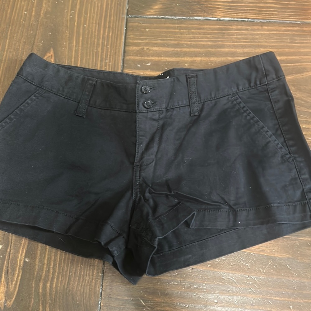 Black Mossimo Supply Co shorts